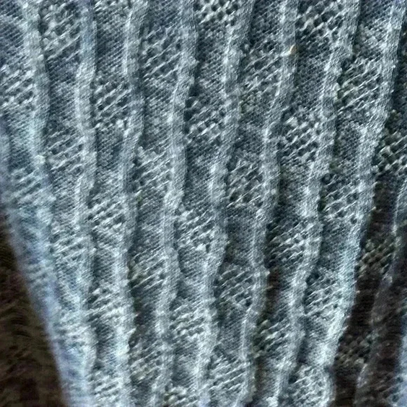 Heather blue swing sweater tank top,‎ size xl. Crochet back with flowers. - Picture 5 of 11